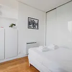 아파트 Luminous 1bdr Witha C&balcony-marais Louvre *