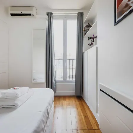 公寓 Luminous 1bdr Witha C&balcony-marais Louvre